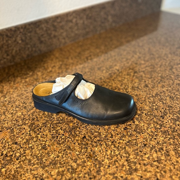 Naot Black Leather Mules Slip-On Mules Sz: 42  11 - Picture 3 of 9